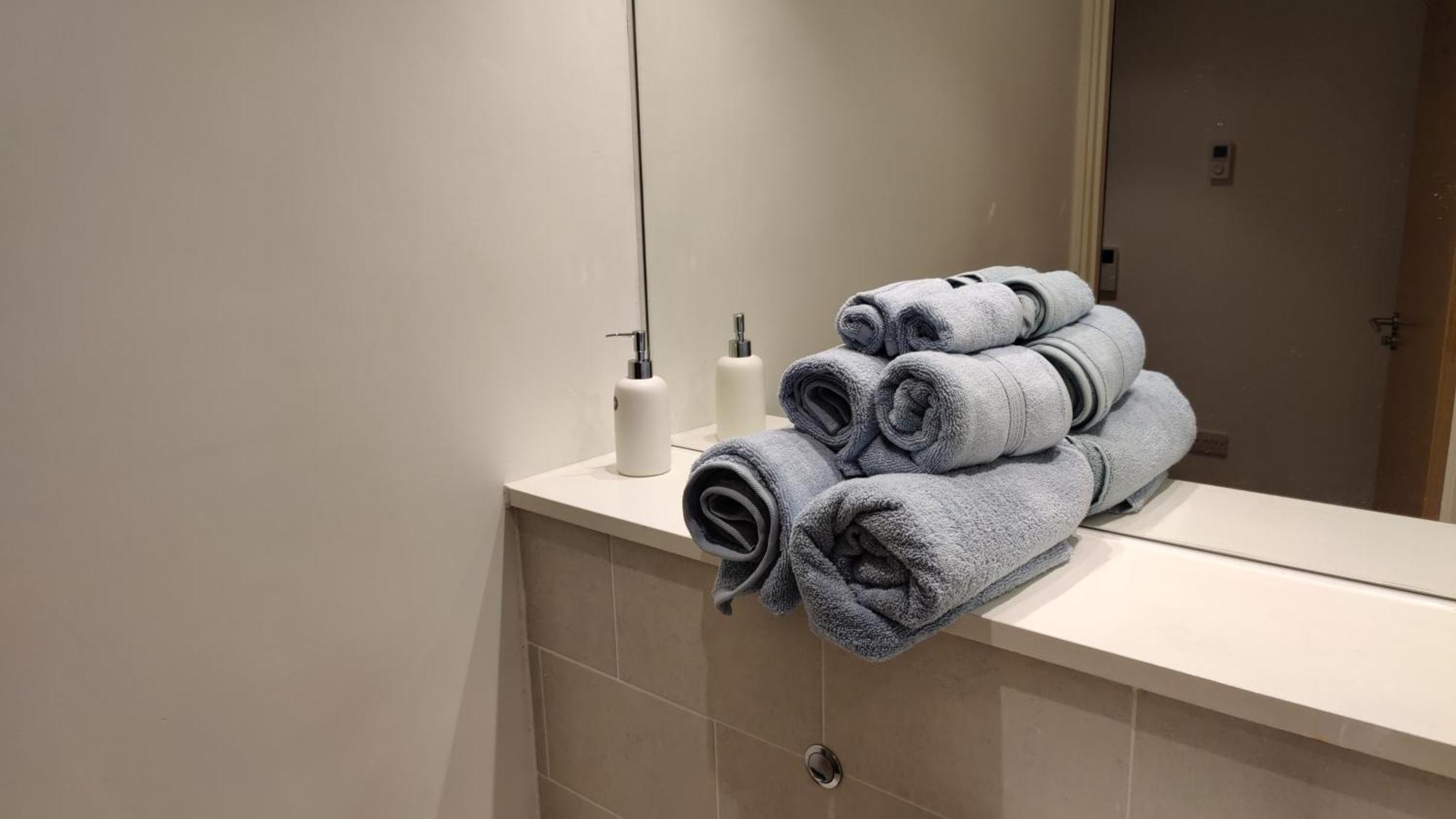 Quayside Penthouse 2 Bedroom Ensuite Near Media City & Manchester United Bagian luar foto