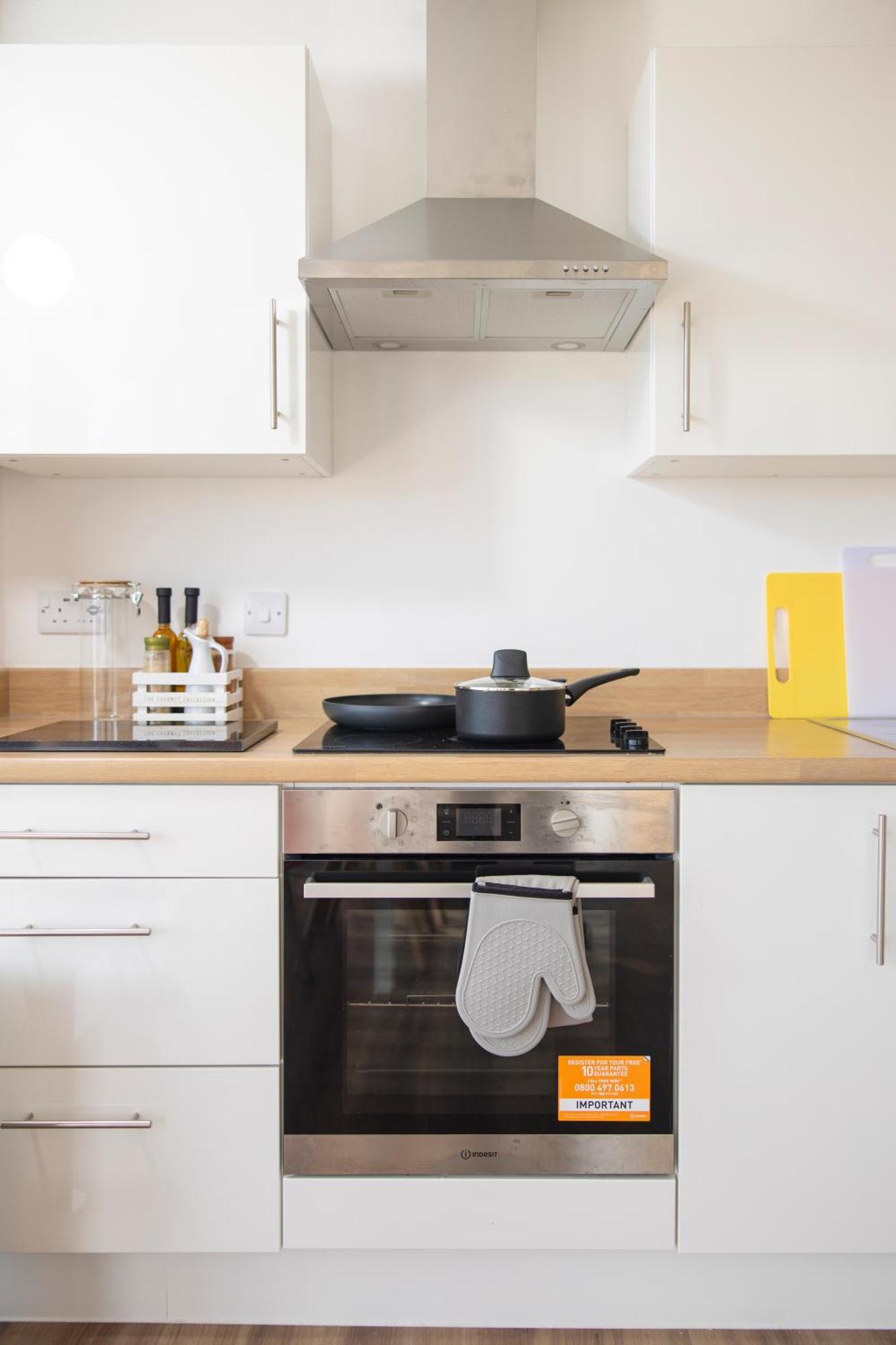 Quayside Penthouse 2 Bedroom Ensuite Near Media City & Manchester United Bagian luar foto